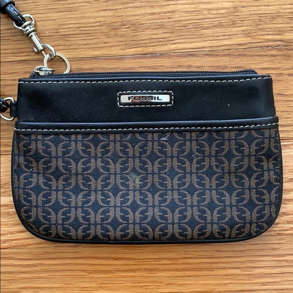 Fossil Wristlet - Picture 2 of 9